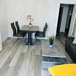 Zur Seeschwalbe Apartman *